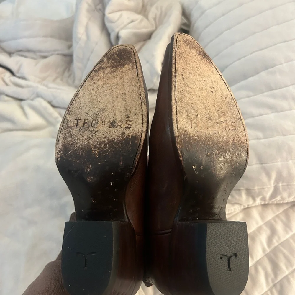Tecovas Brown Heeled Boots Western Style - Picture 9 of 9